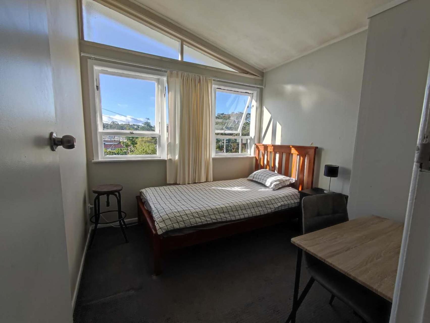 West Side Beautiful And Quiet Home オークランド エクステリア 写真