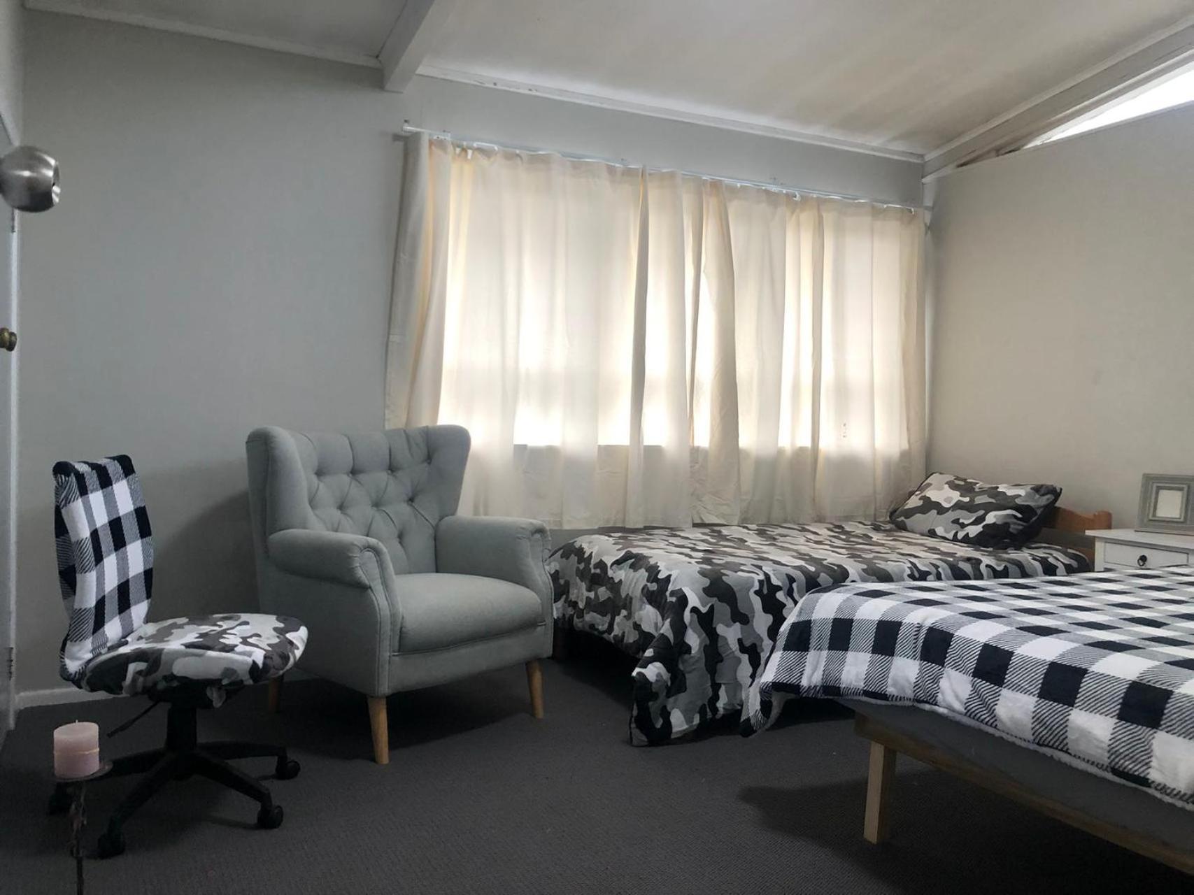 West Side Beautiful And Quiet Home オークランド エクステリア 写真