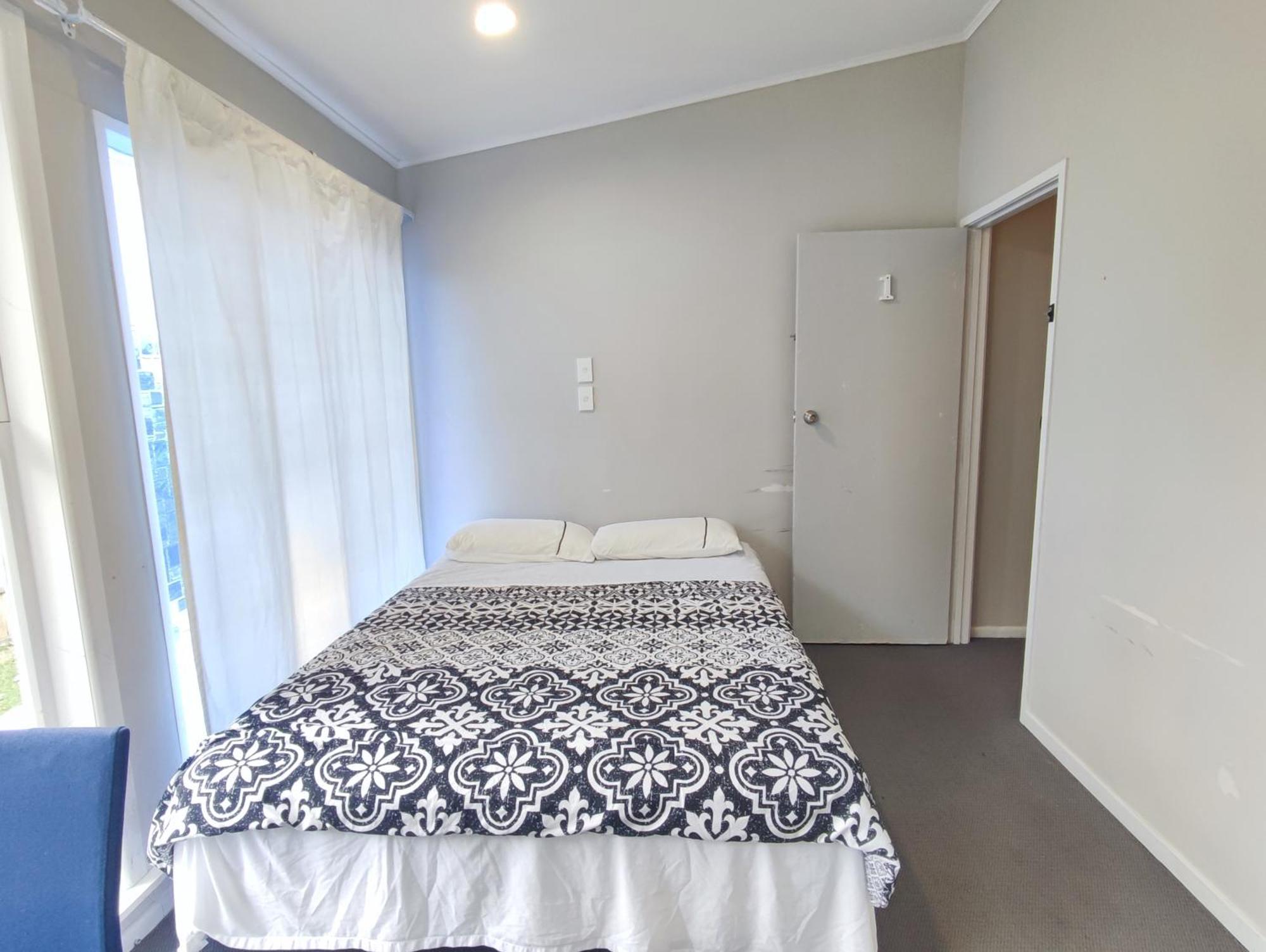 West Side Beautiful And Quiet Home オークランド エクステリア 写真