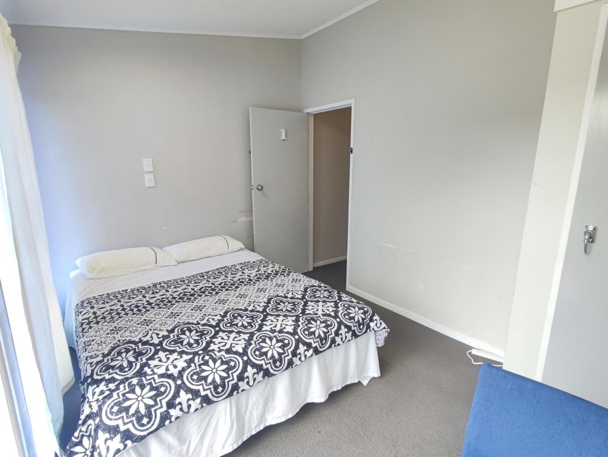 West Side Beautiful And Quiet Home オークランド エクステリア 写真