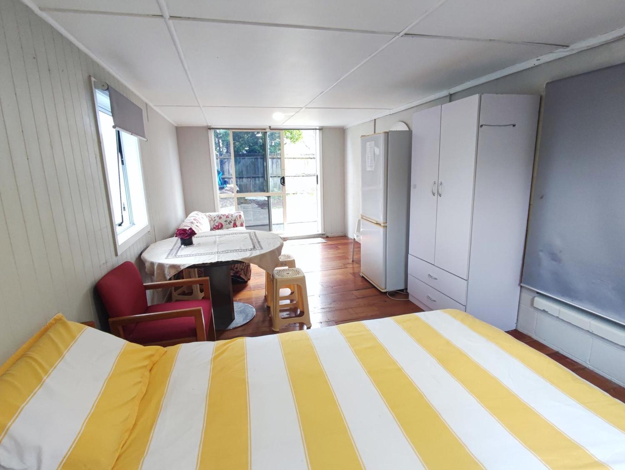 West Side Beautiful And Quiet Home オークランド エクステリア 写真