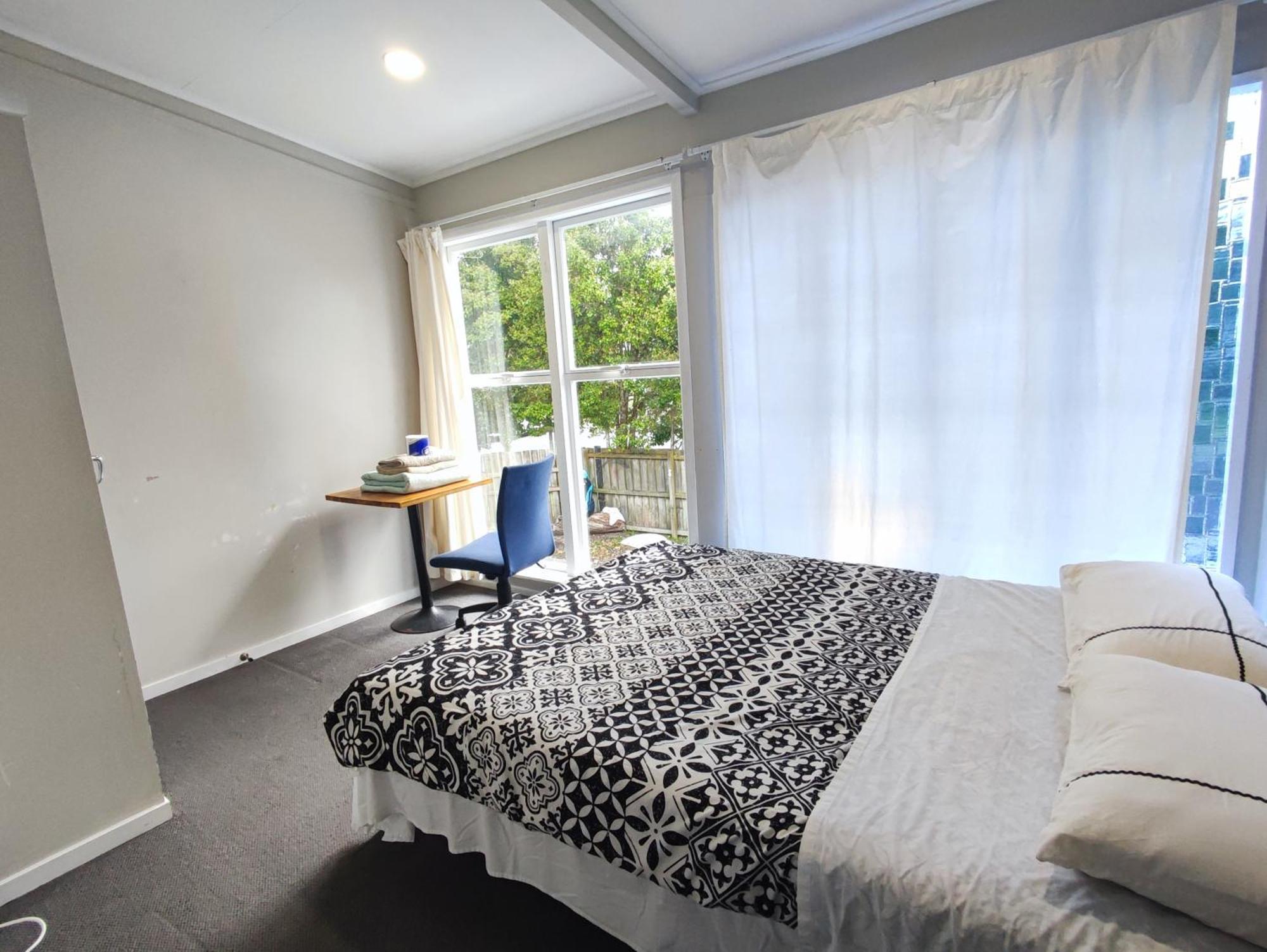 West Side Beautiful And Quiet Home オークランド エクステリア 写真